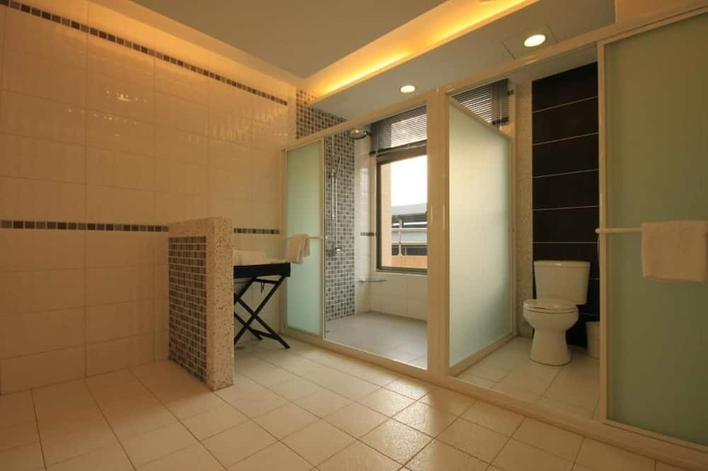 Photo of Bathroom in Jiji