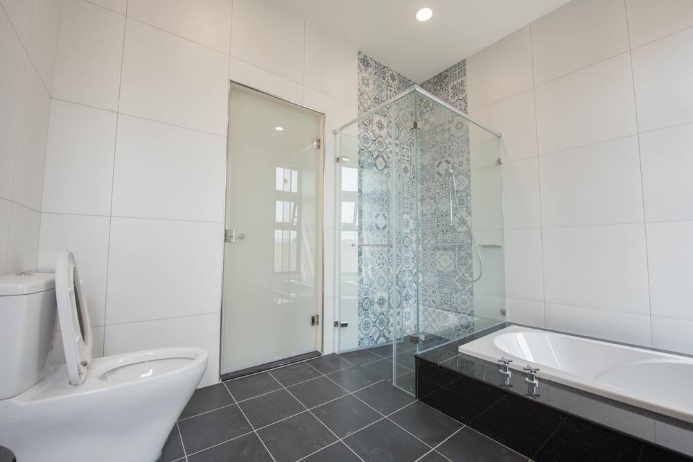 Photo of Bathroom in Zhongpu