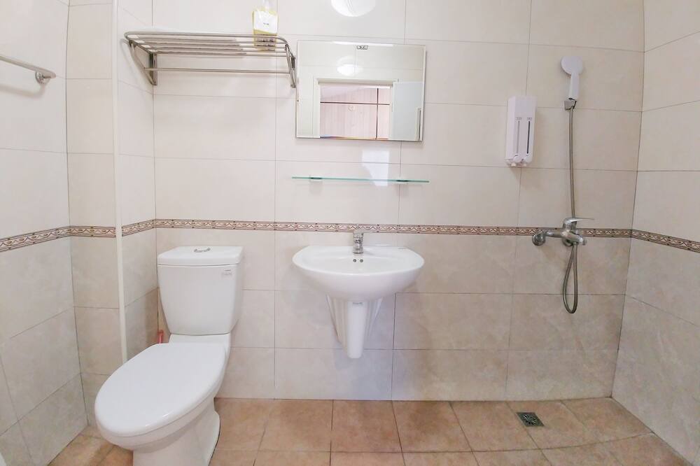 Photo of Bathroom in Guiren District