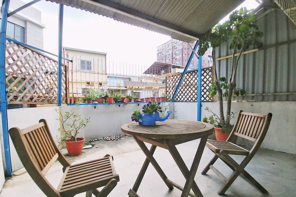 Photo of Patio Balcony in Guiren District