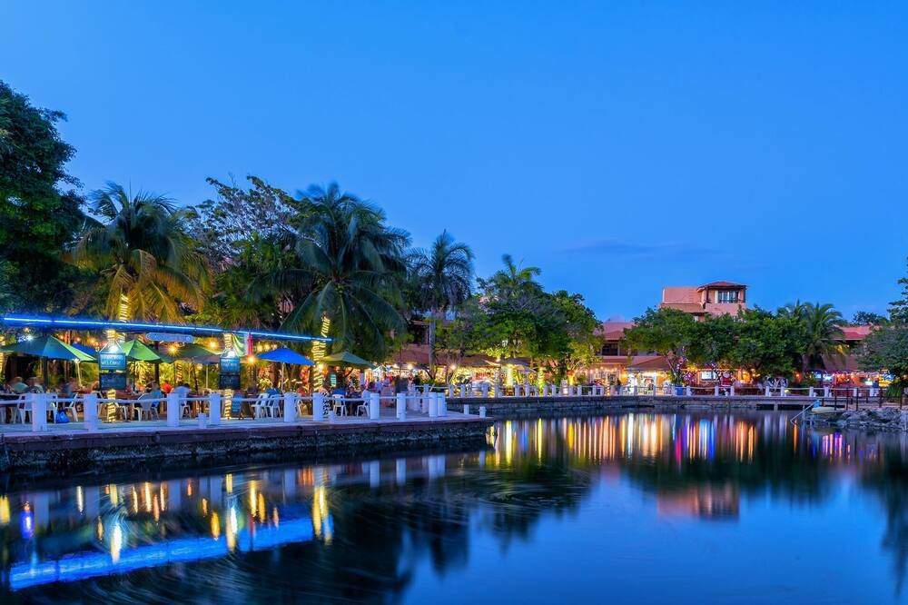 Photo of Others in Puerto Aventuras