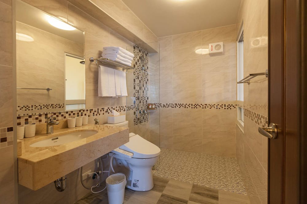 Photo of Bathroom in Shoufeng