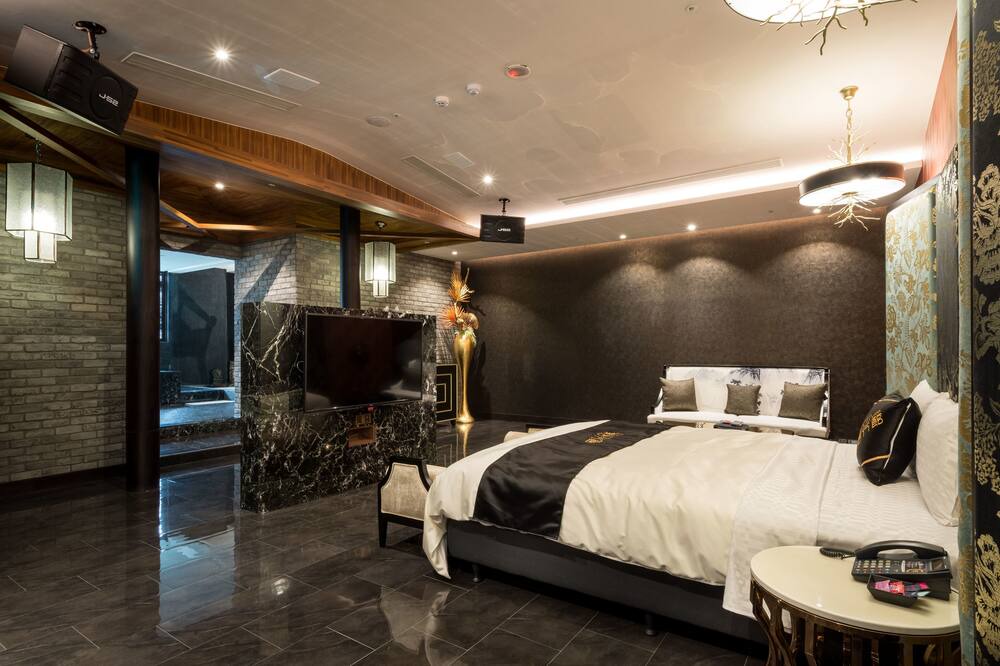 Photo of Bedroom in Nantun District