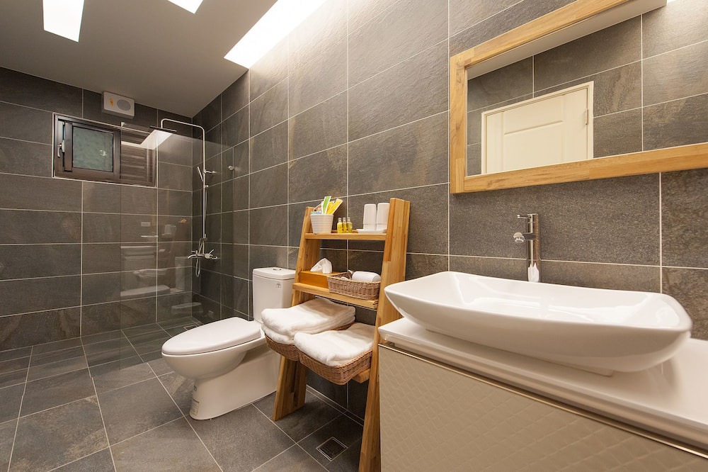 Photo of Bathroom in Dongshan