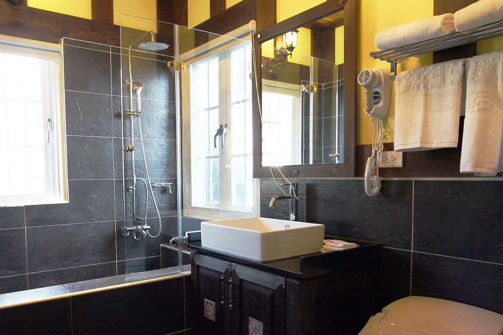 Photo of Bathroom in Shoufeng