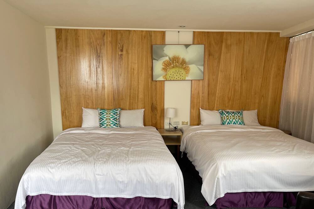 Photo of Bedroom in West District