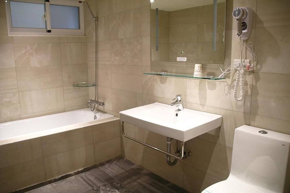 Photo of Bathroom in West District
