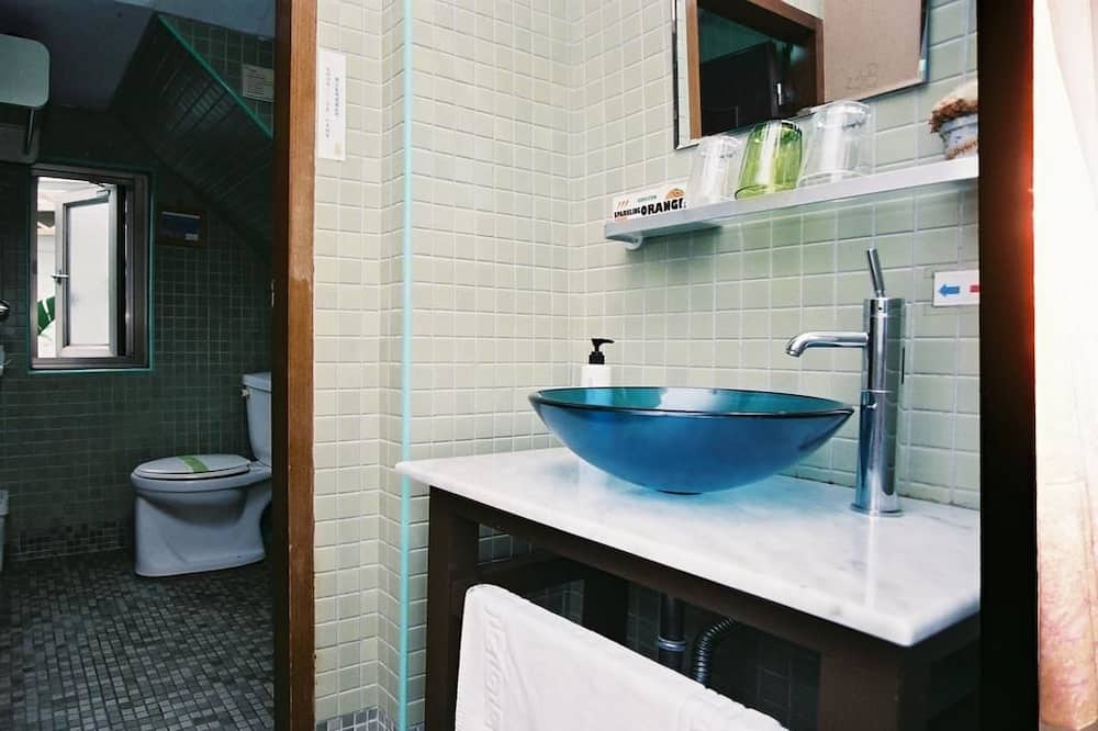 Photo of Bathroom in Ruifang