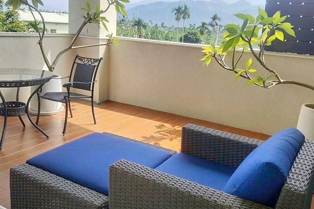 Photo of Patio Balcony in Jiji