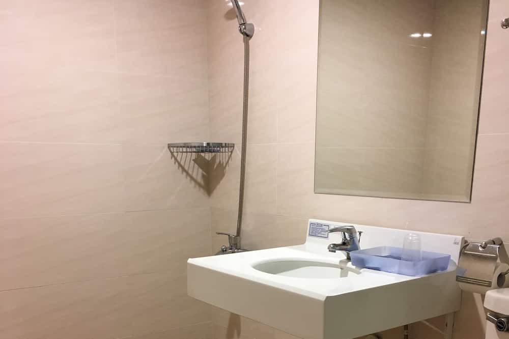 Photo of Bathroom in East District