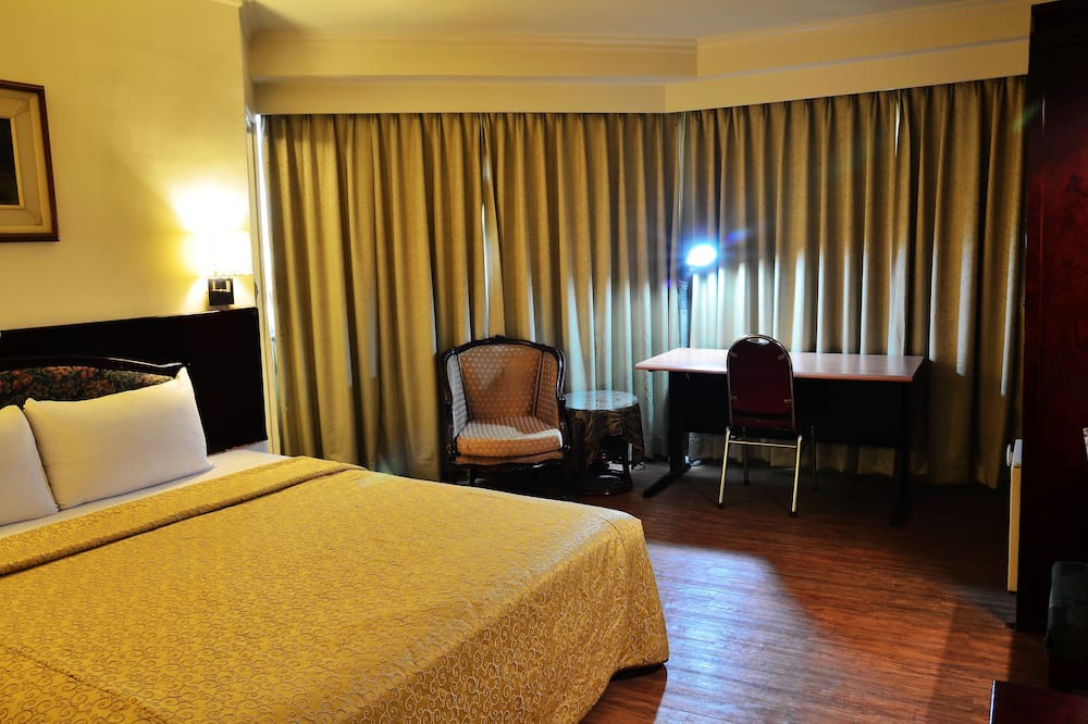Photo of Bedroom in East District