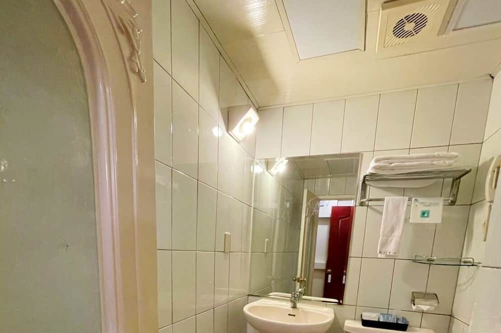 Photo of Bathroom in East District