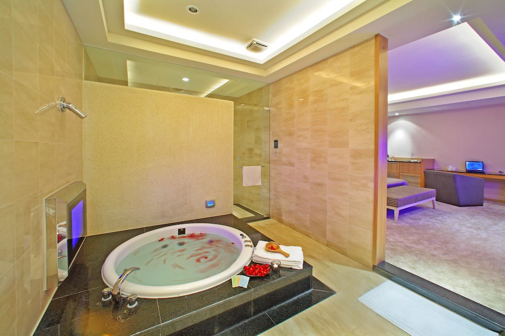 Photo of Bathroom in Luzhu District