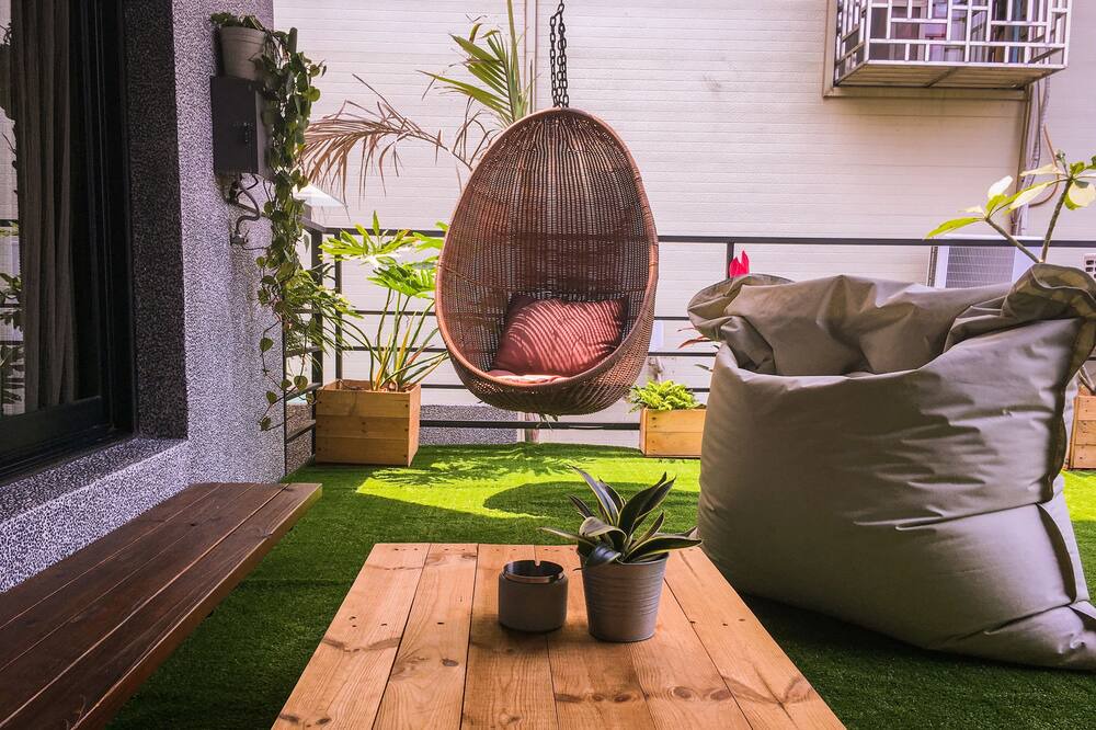 Photo of Patio Balcony in North District