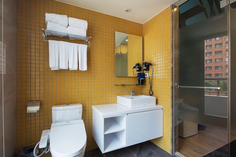 Photo of Bathroom in University District