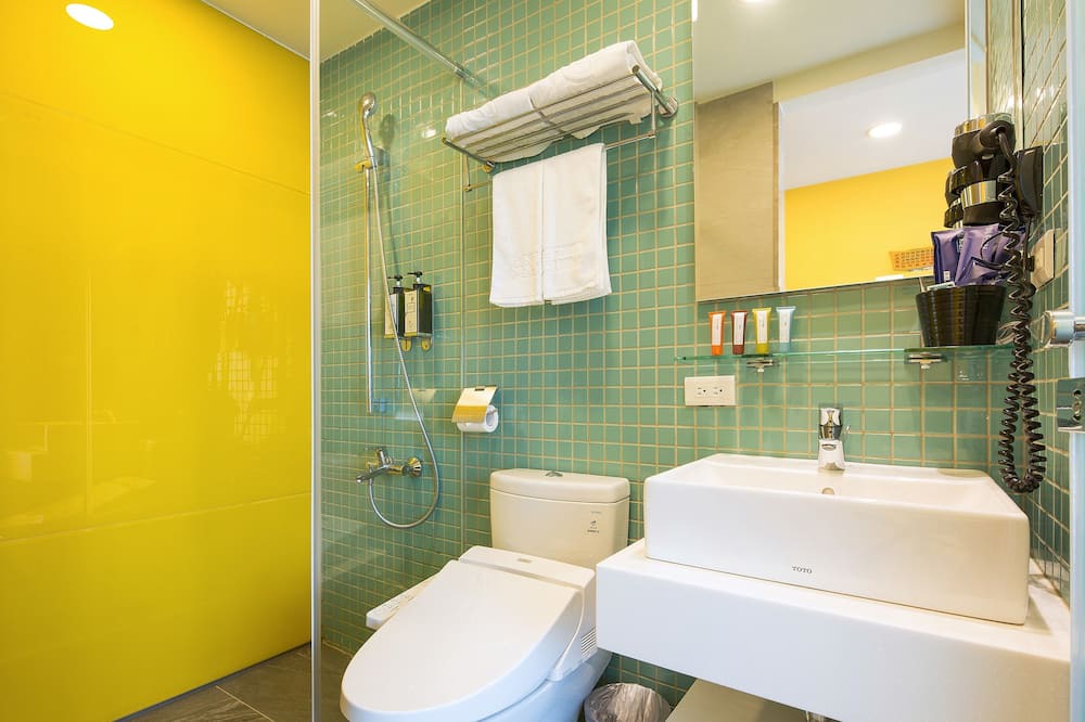 Photo of Bathroom in University District