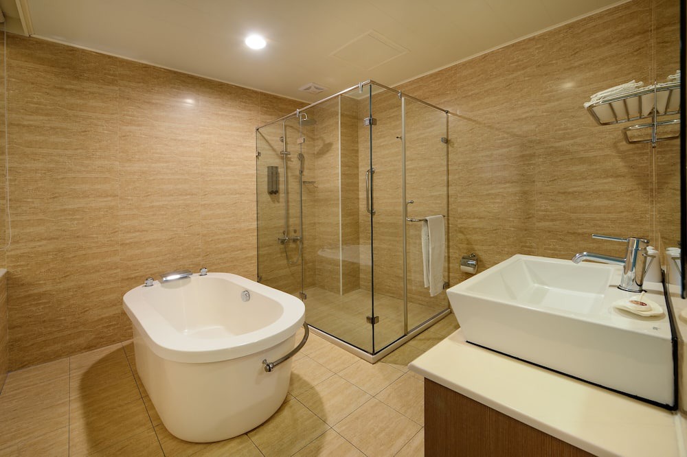 Photo of Bathroom in Yuchi