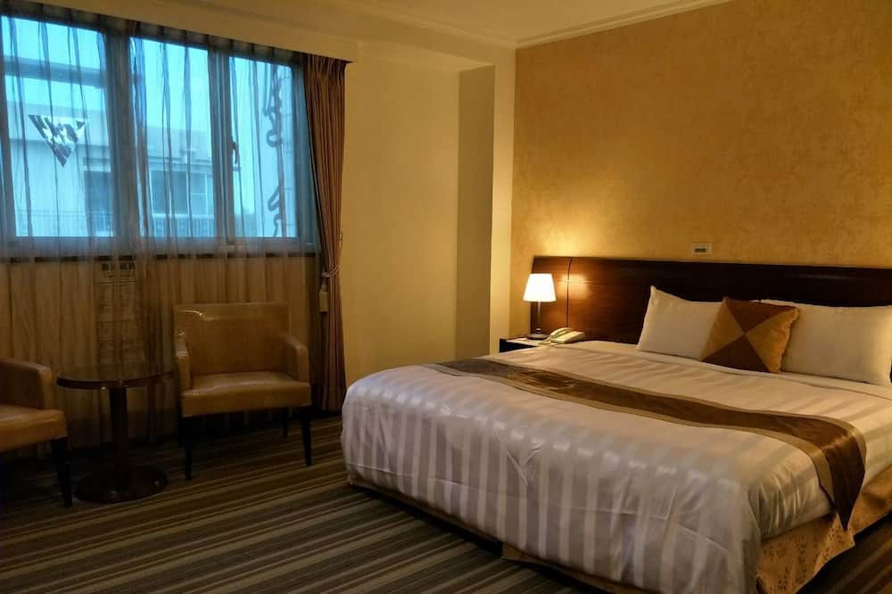 Photo of Bedroom in East District