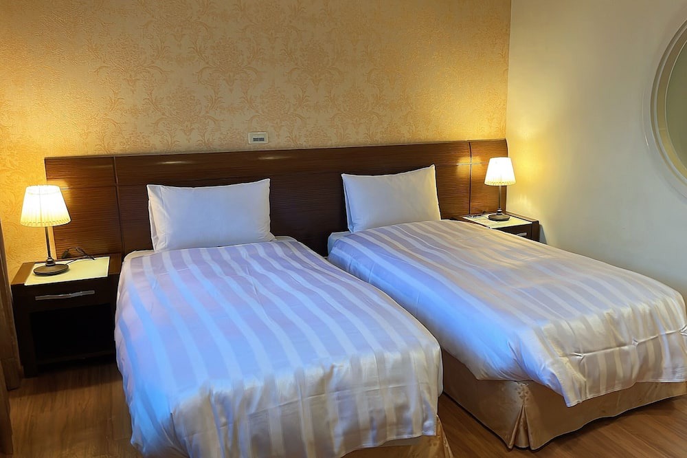 Photo of Bedroom in East District