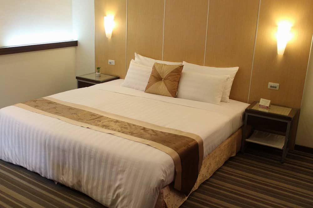 Photo of Bedroom in East District