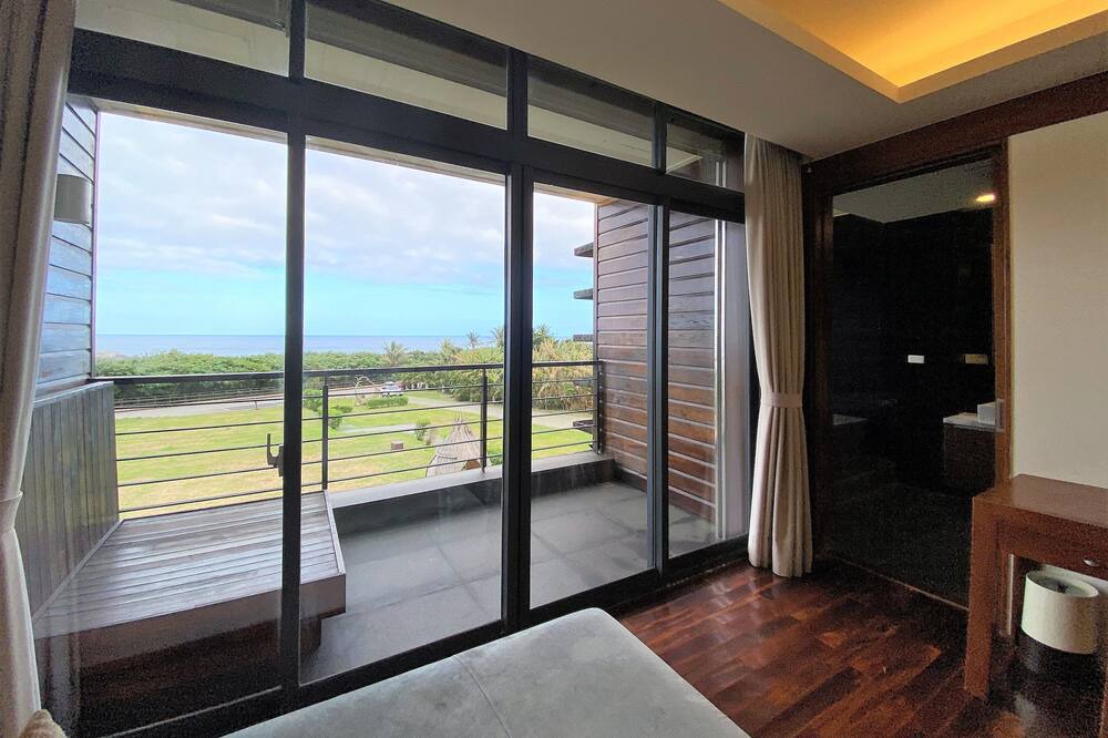 Photo of Patio Balcony in Fengbin