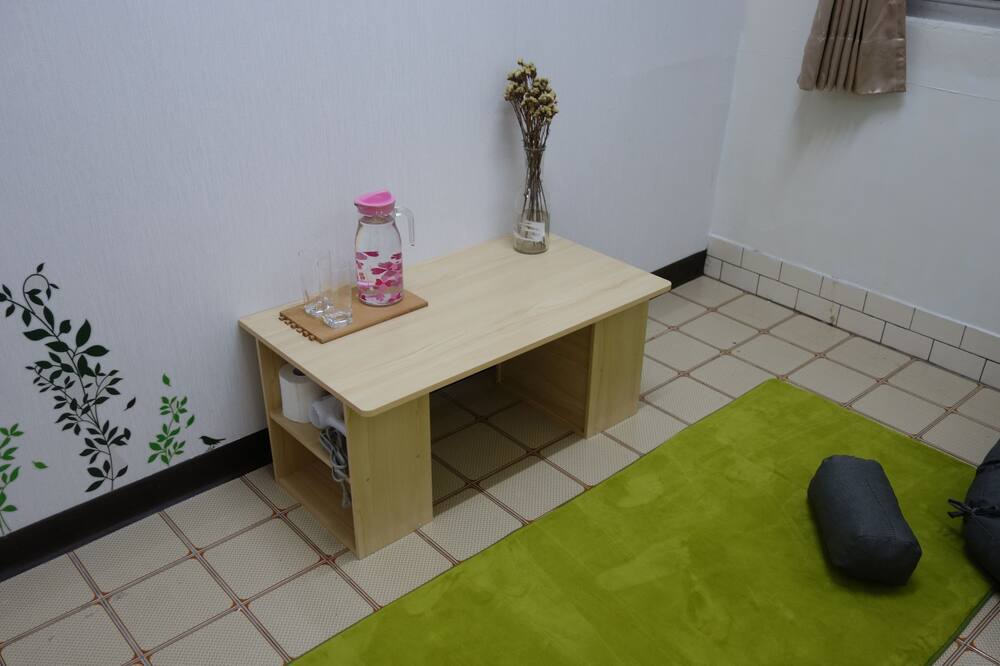 Photo of Bedroom in East District