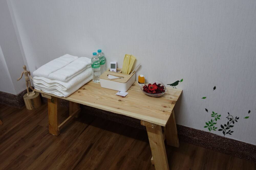 Photo of Bedroom in East District