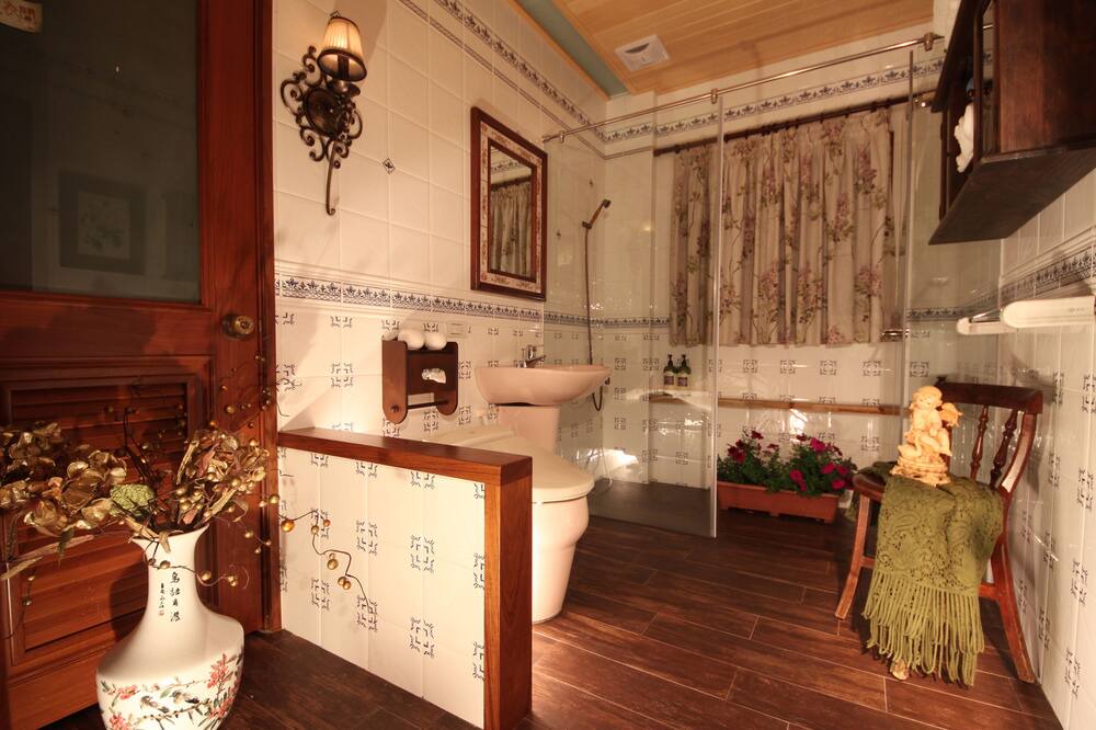 Photo of Bathroom in Dongshan