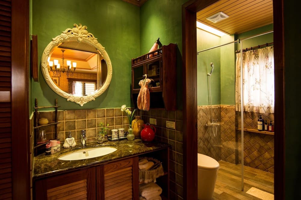 Photo of Bathroom in Dongshan