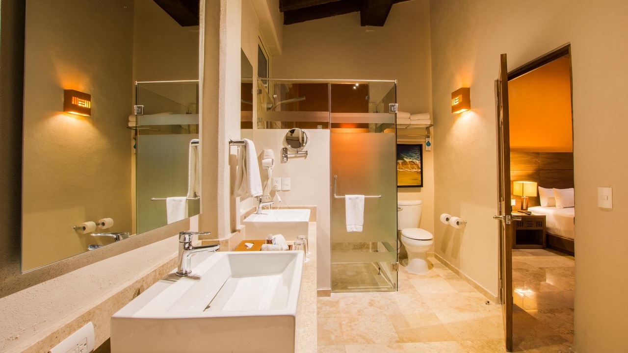 Photo of Bathroom in North Hotel Zone