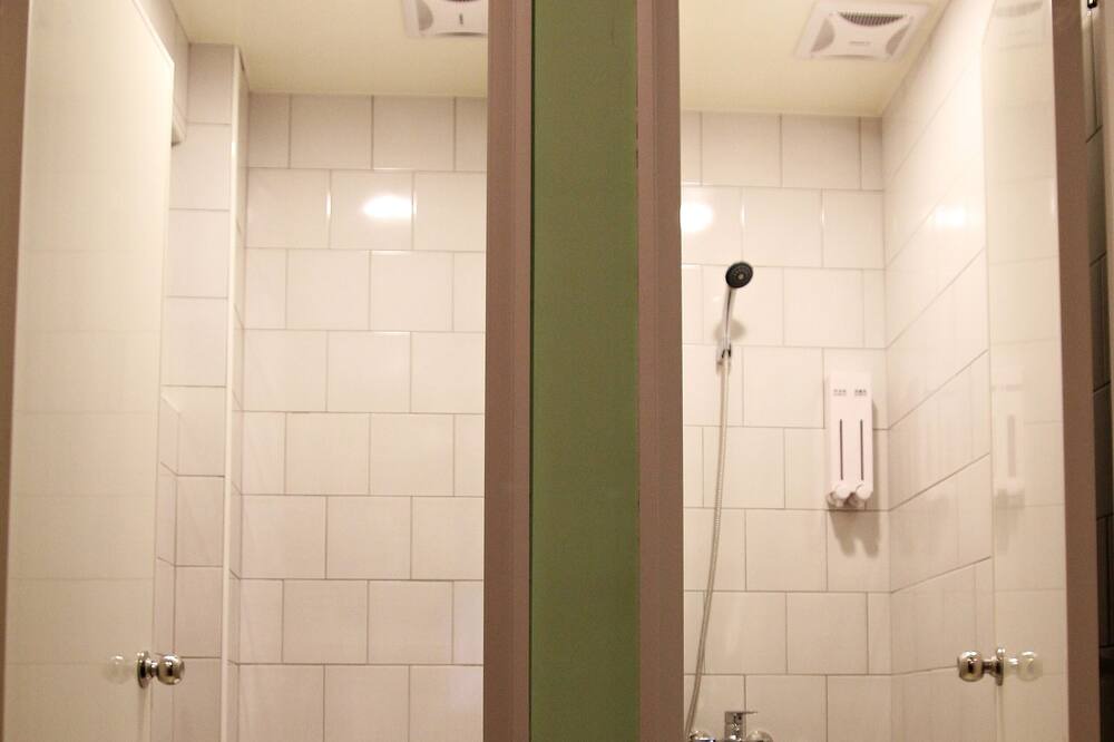 Photo of Bathroom in Tamsui