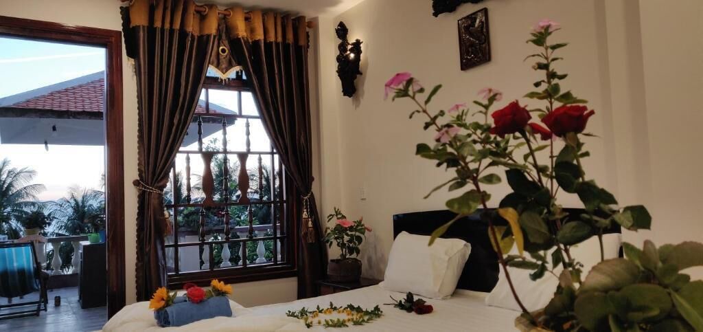 Photo of Bedroom in Cham Island