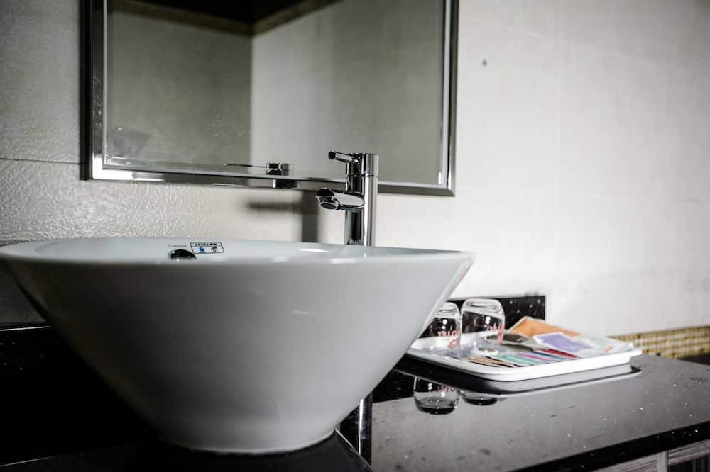 Photo of Bathroom in Pingzhen District
