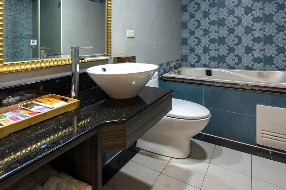 Photo of Bathroom in Pingzhen District