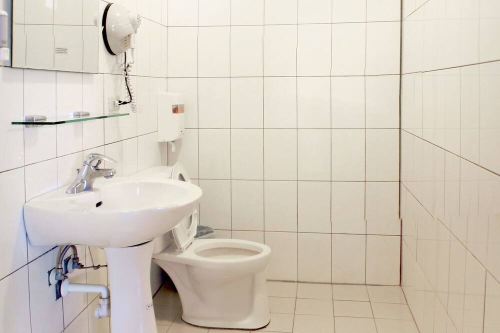 Photo of Bathroom in Jinfeng