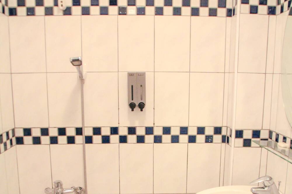 Photo of Bathroom in Jinfeng