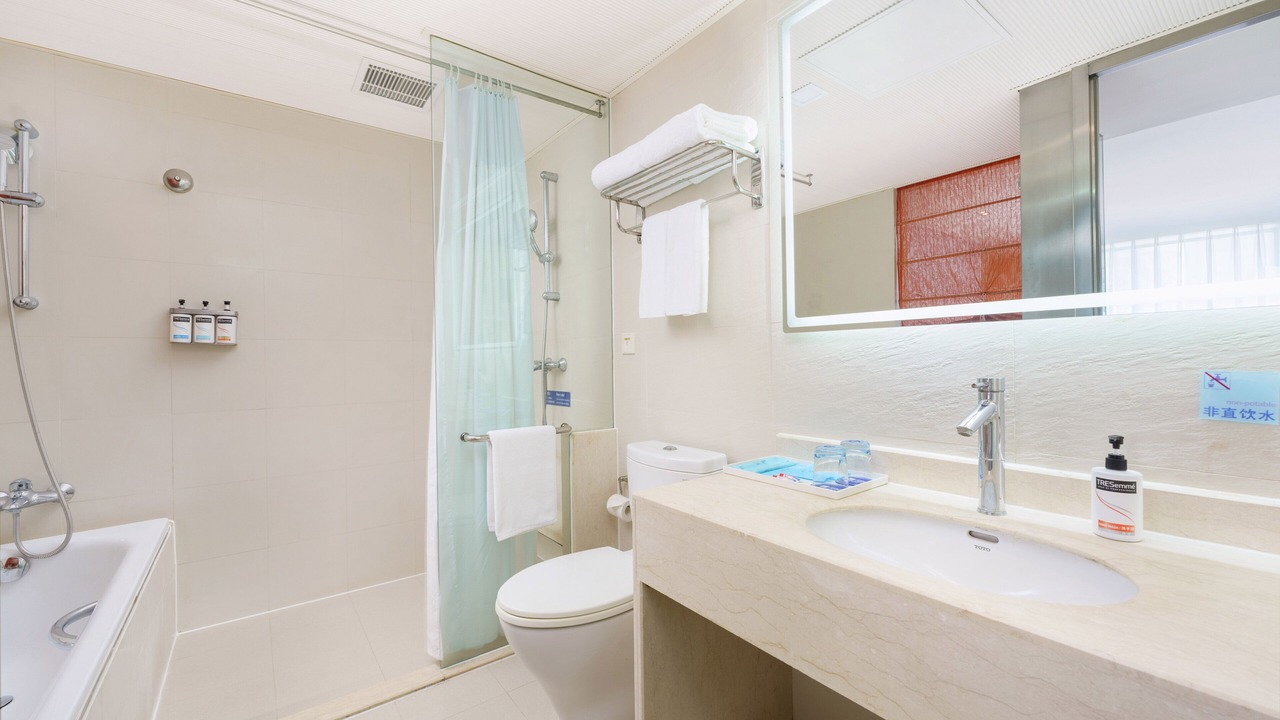 Photo of Bathroom in Dalian City Center