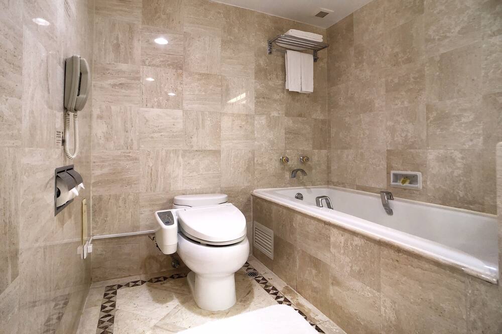 Photo of Bathroom in Xitun District