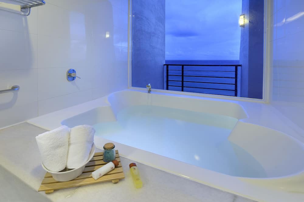Photo of Bathroom in Big Beach