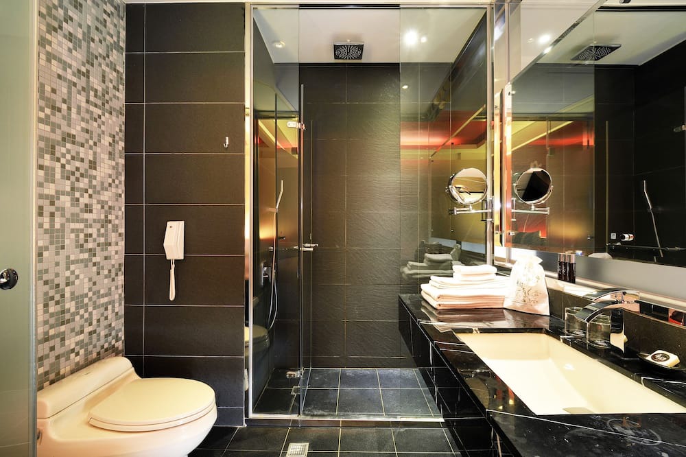 Photo of Bathroom in Cianjin District