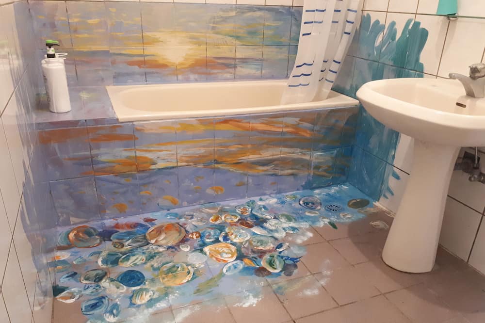 Photo of Bathroom in Xincheng