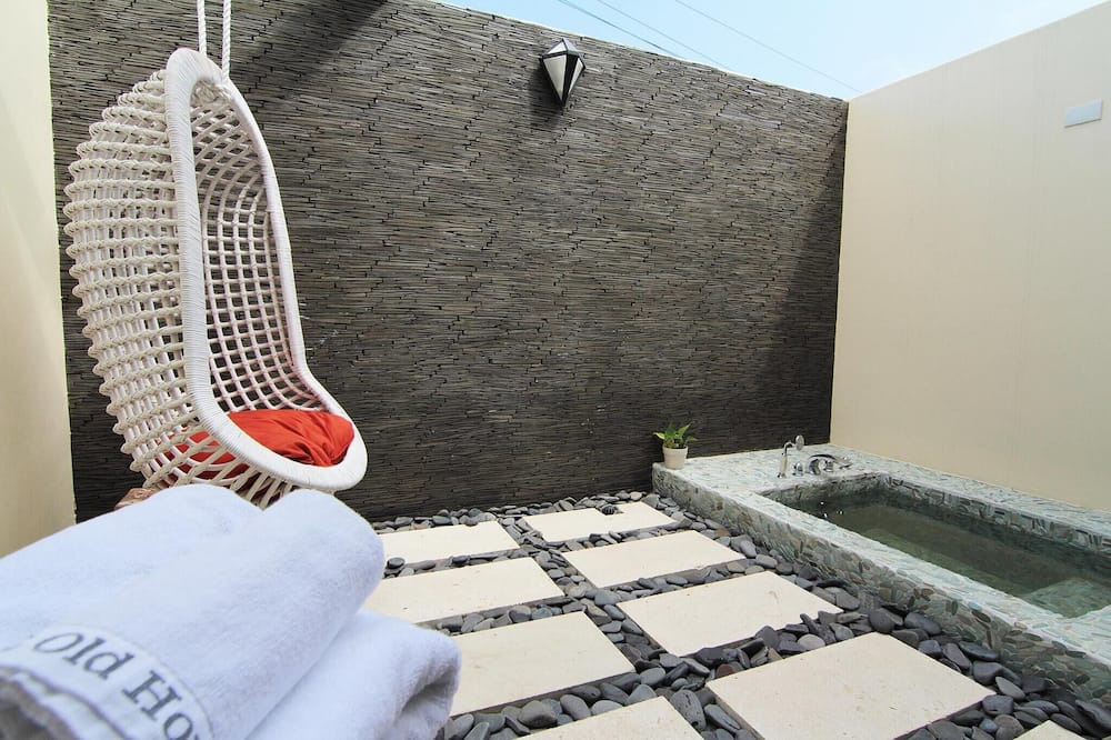 Photo of Bathroom in Eluan