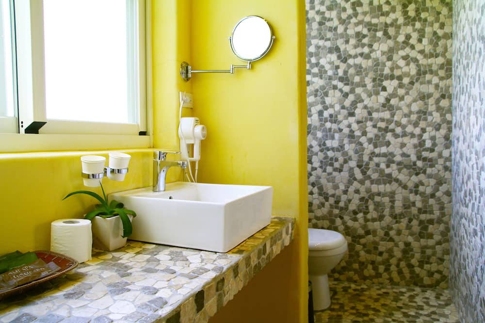 Photo of Bathroom in Eluan