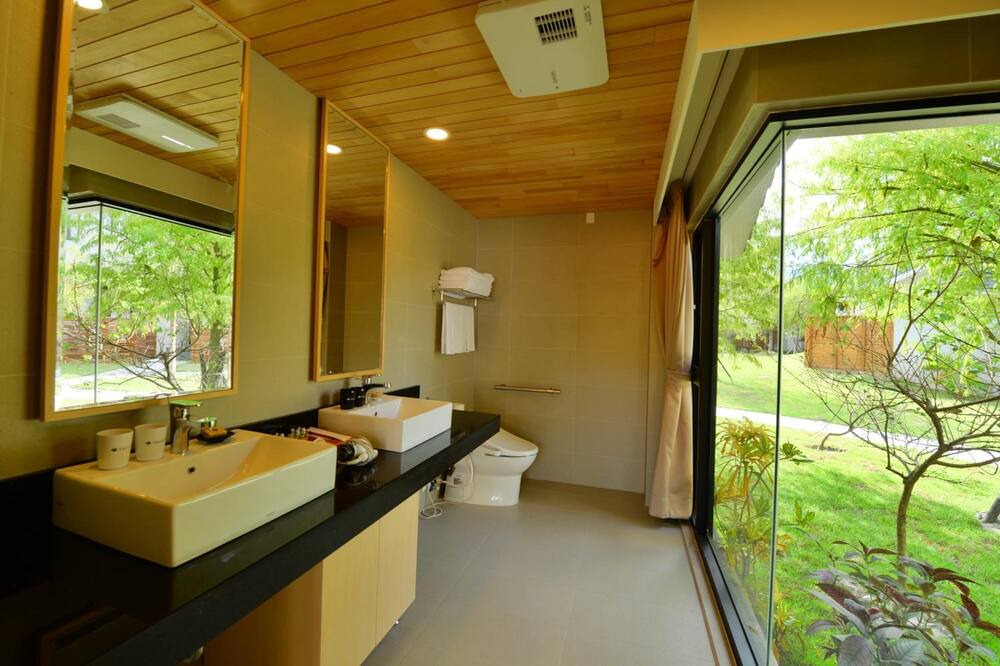 Photo of Bathroom in Shoufeng