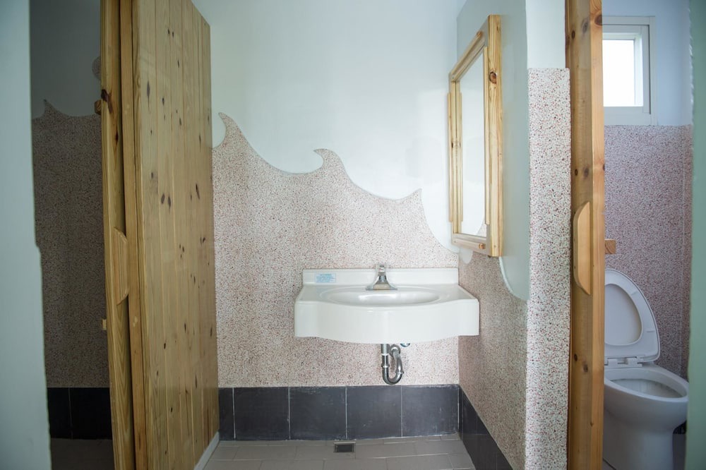 Photo of Bathroom in Checheng