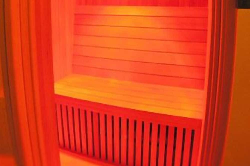 Photo of Bathroom in East District