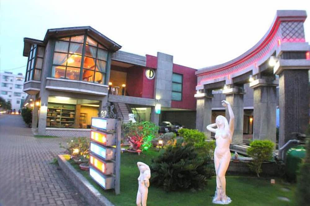 Photo of Outdoor in East District