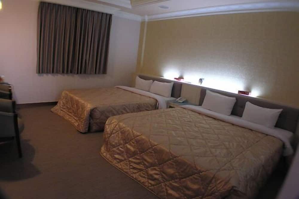 Photo of Bedroom in East District