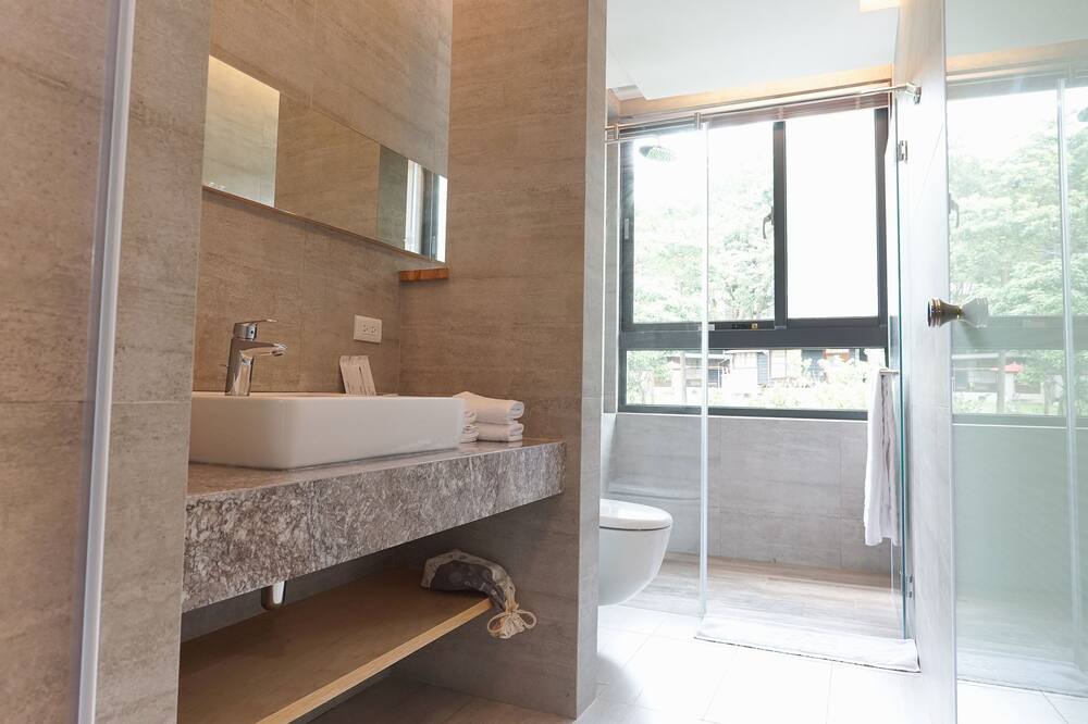 Photo of Bathroom in Yuchi