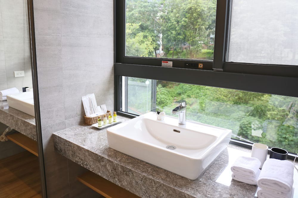 Photo of Bathroom in Yuchi